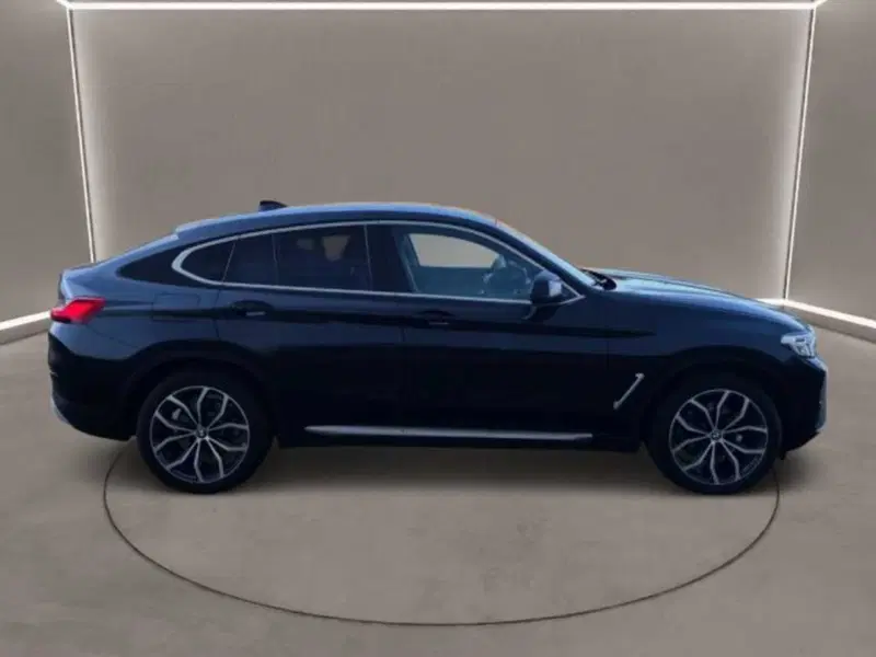 BMW X4 usata a Caltanissetta (9)