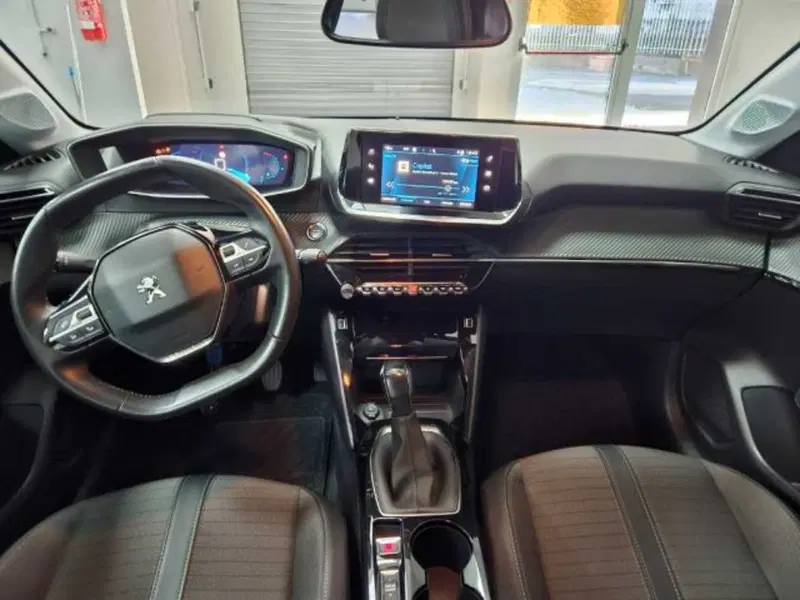 Peugeot 208 usata a Caltanissetta (9)