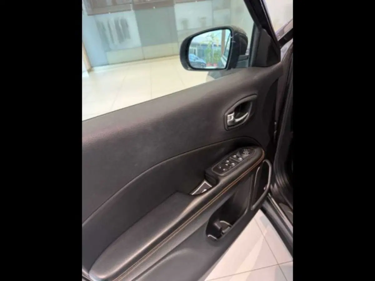 Jeep Compass usata a Caltanissetta (8)
