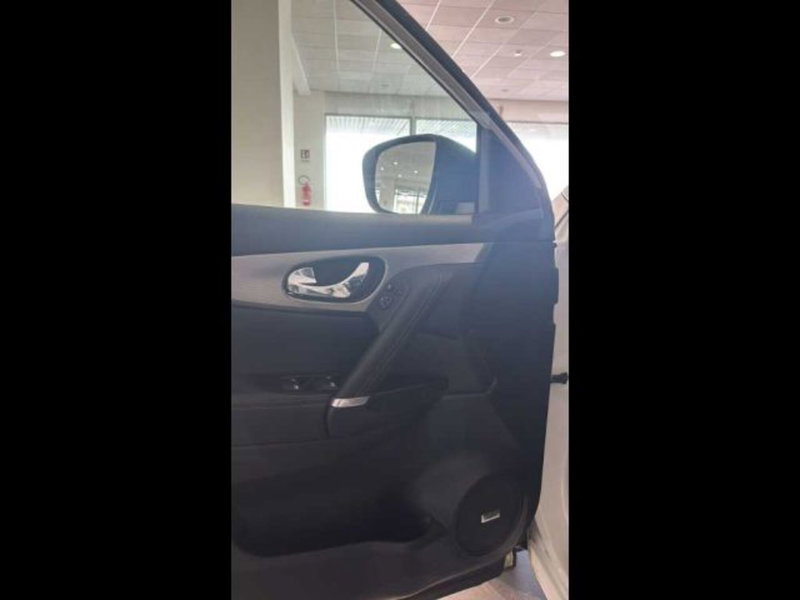 Nissan Qashqai usata a Caltanissetta (14)