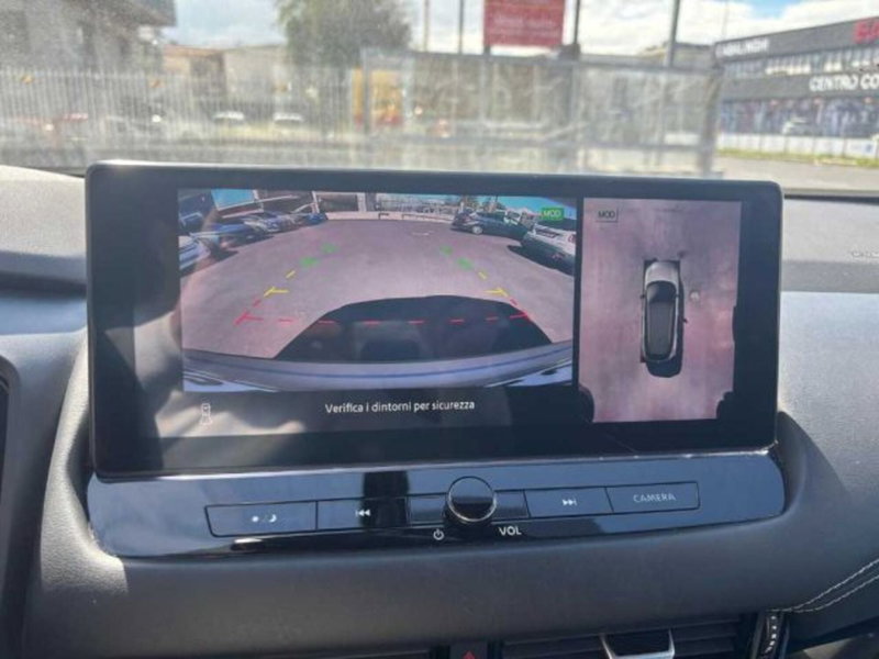 Nissan Qashqai usata a Caltanissetta (18)