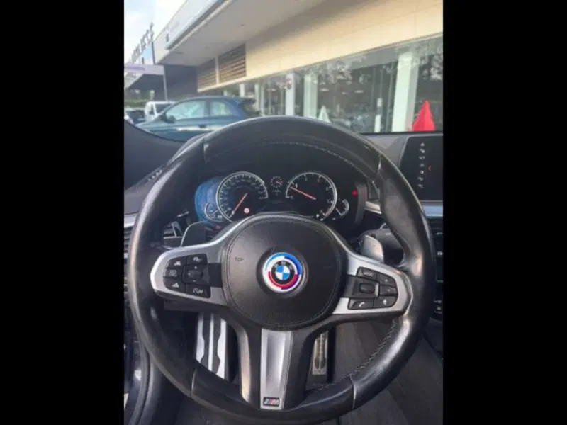 BMW Serie 6 Gran Turismo usata a Caltanissetta (9)