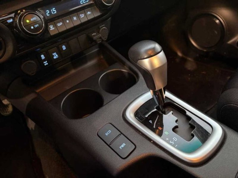 Toyota Hilux usata a Caltanissetta (20)