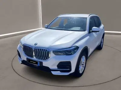 BMW X5 xDrive30d 48V Business del 2022 usata a Caltanissetta