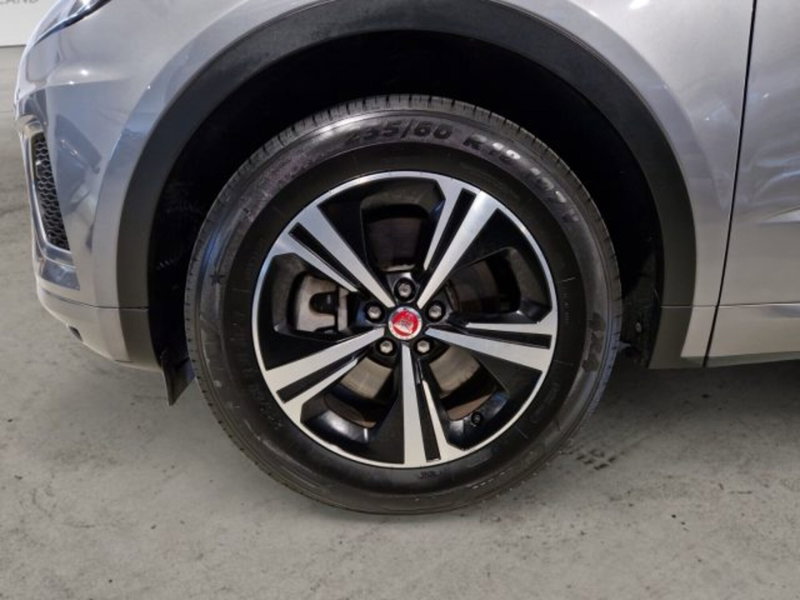 Jaguar E-Pace usata a Livorno (10)