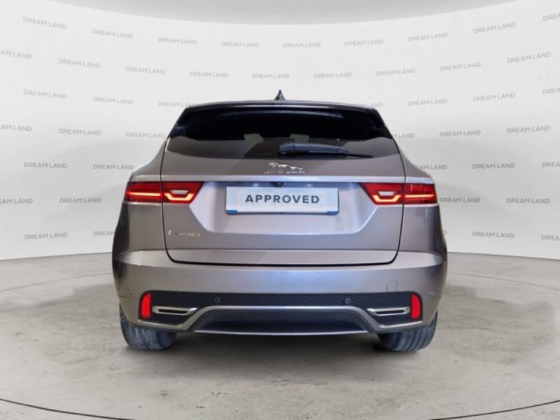 Jaguar E-Pace usata a Livorno (8)