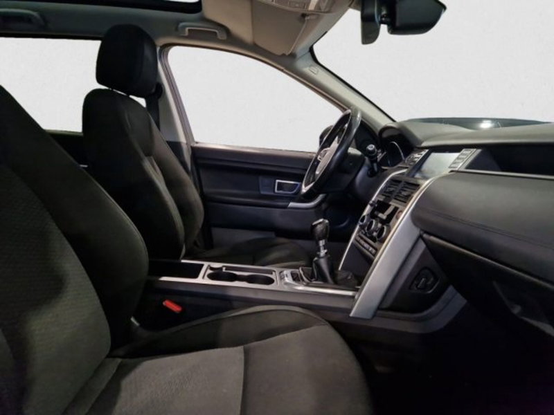 Land Rover Discovery Sport usata a Livorno (12)