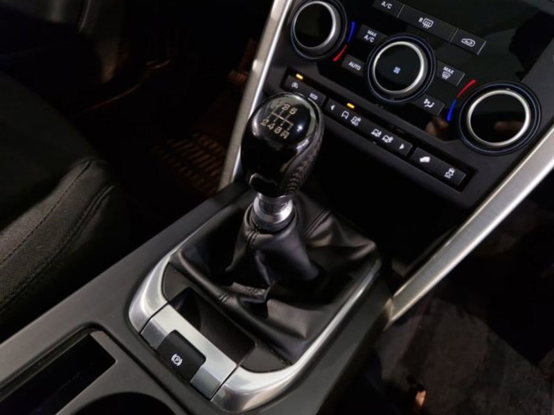 Land Rover Discovery Sport usata a Livorno (19)