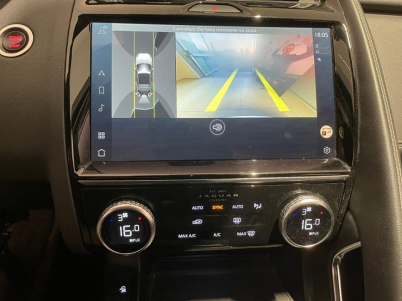 Jaguar E-Pace usata a Livorno (20)