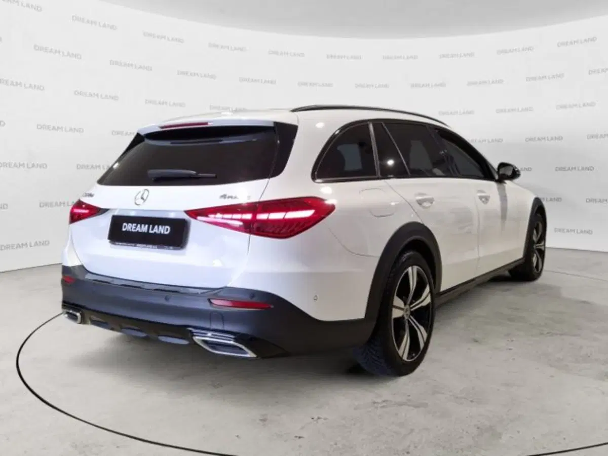 Mercedes-Benz Classe C Station Wagon usata a Livorno (7)