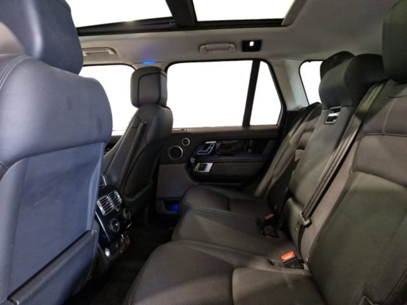 Land Rover Range Rover usata a Livorno (16)