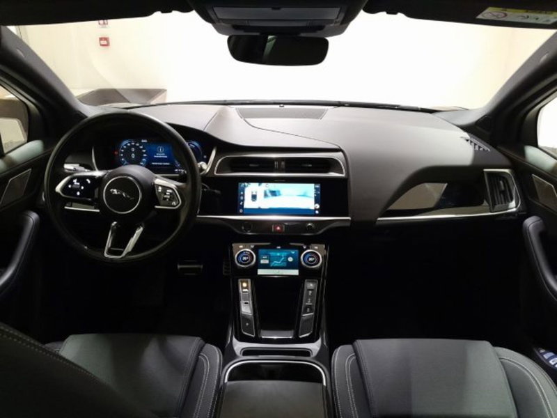 Jaguar I-Pace usata a Livorno (5)
