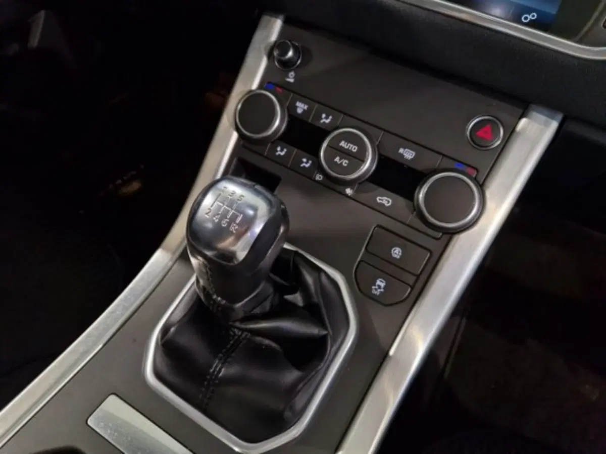 Land Rover Range Rover Evoque usata a Livorno (19)