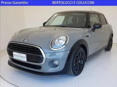 MINI Mini 1.5 One D Boost 5 porte del 2017 usata a Massarosa