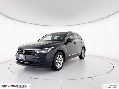 Volkswagen Tiguan Allspace 2.0 tdi Life 150cv dsg del 2022 usata a Albano Laziale