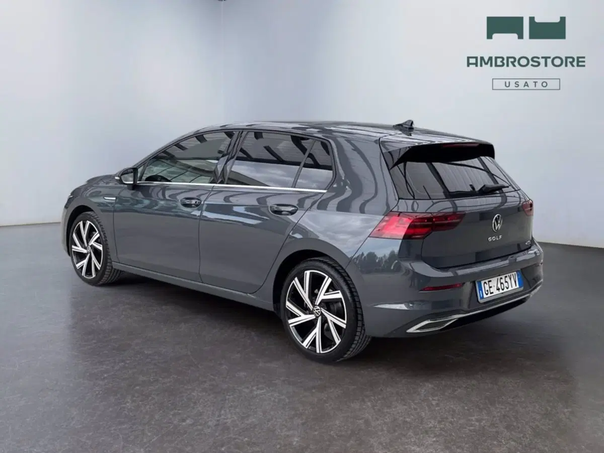 Volkswagen Golf Variant usata a Milano (3)