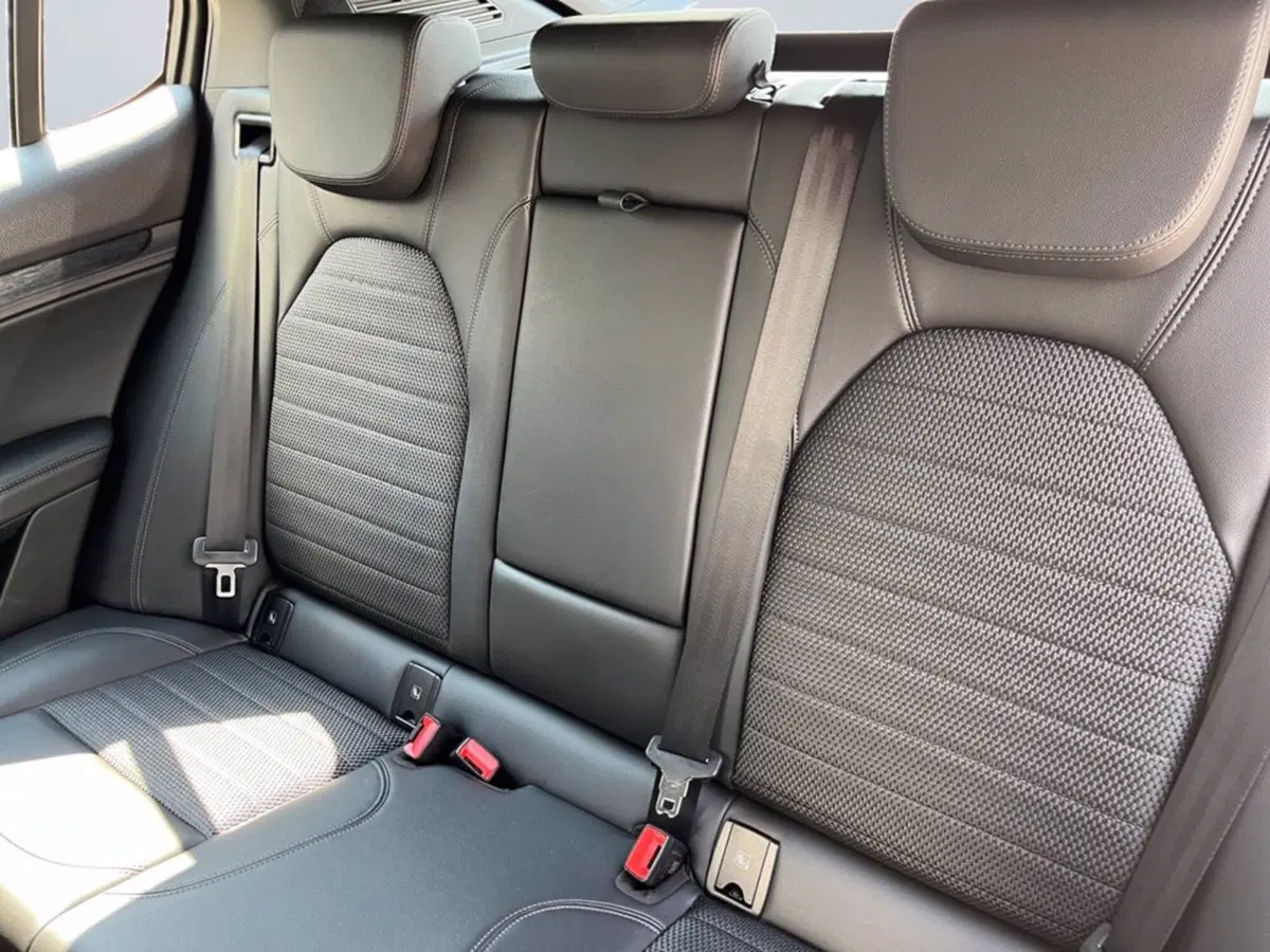 Alfa Romeo Stelvio usata a Milano (13)