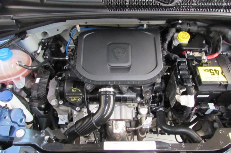 Lancia Ypsilon usata a Milano (17)