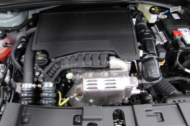 Jeep Avenger nuova a Milano (18)
