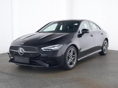 Mercedes-Benz CLA 180 Automatic Premium del 2025 usata a Abbiategrasso
