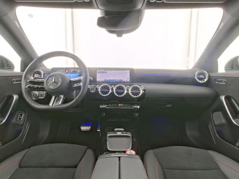 Mercedes-Benz CLA usata a Milano (8)