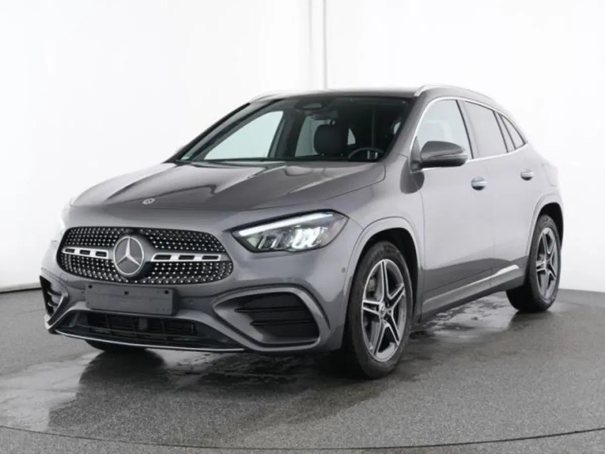 Mercedes-Benz GLA SUV usata a Milano