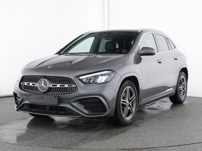 Mercedes-Benz GLA SUV 180 Automatic Premium del 2025 usata a Abbiategrasso