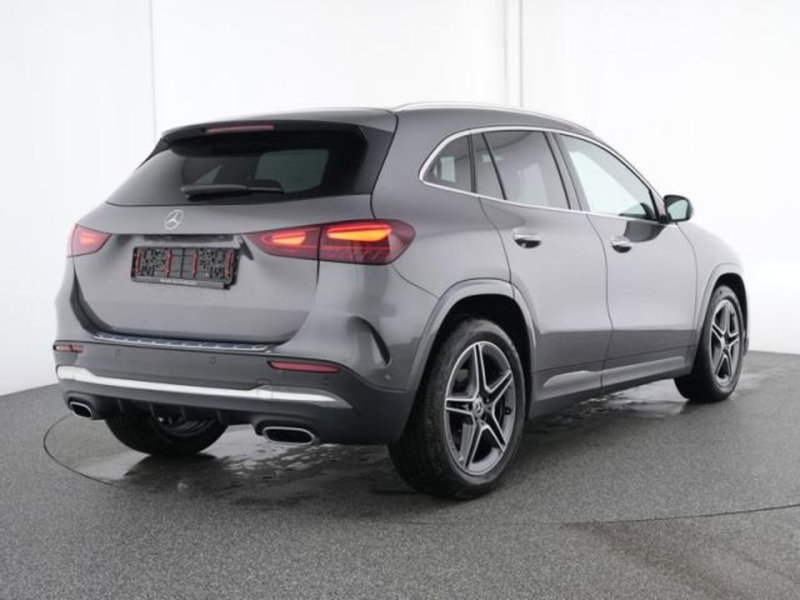 Mercedes-Benz GLA SUV usata a Milano (2)