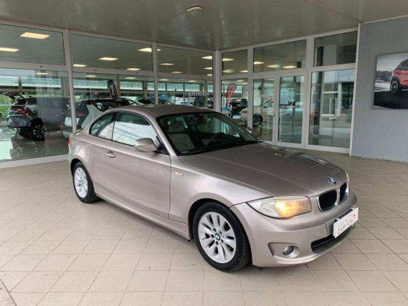 BMW Serie 1 Coupé usata a Trieste (13)