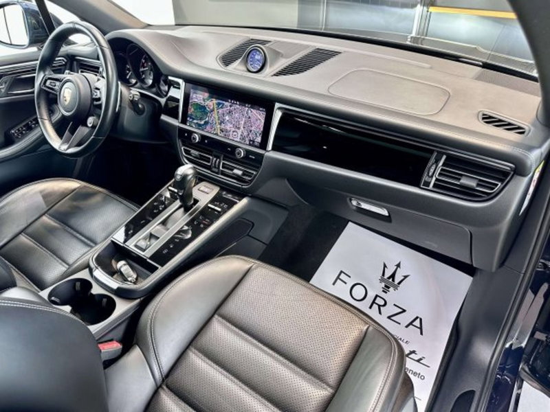 Porsche Macan usata a Torino (14)