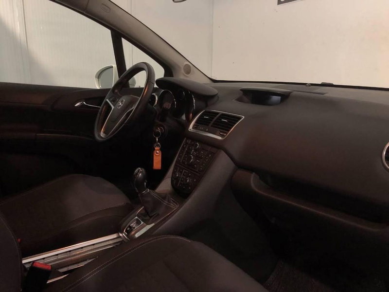 Opel Meriva usata a Torino (12)