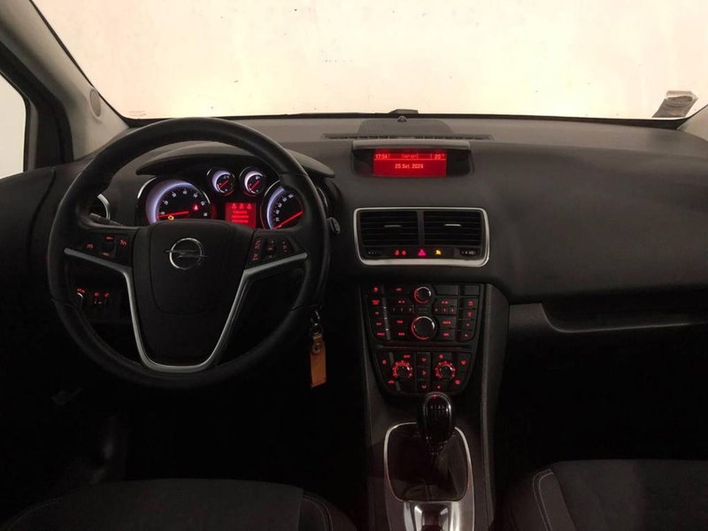 Opel Meriva usata a Torino (8)