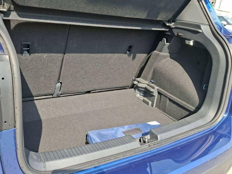 Volkswagen T-Cross usata a Torino (14)