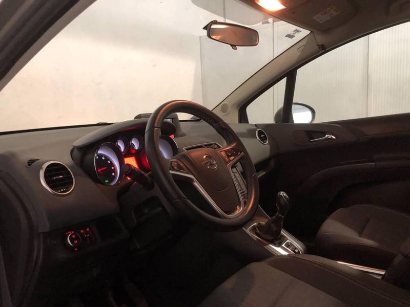 Opel Meriva usata a Torino (10)