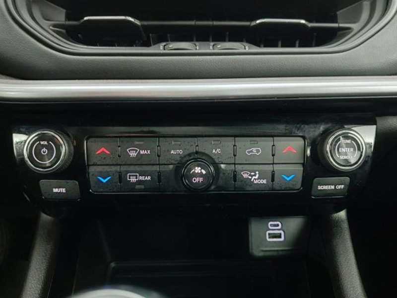 Jeep Compass usata a Teramo (15)