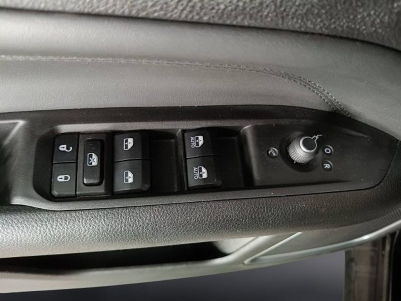 Jeep Compass usata a Teramo (17)