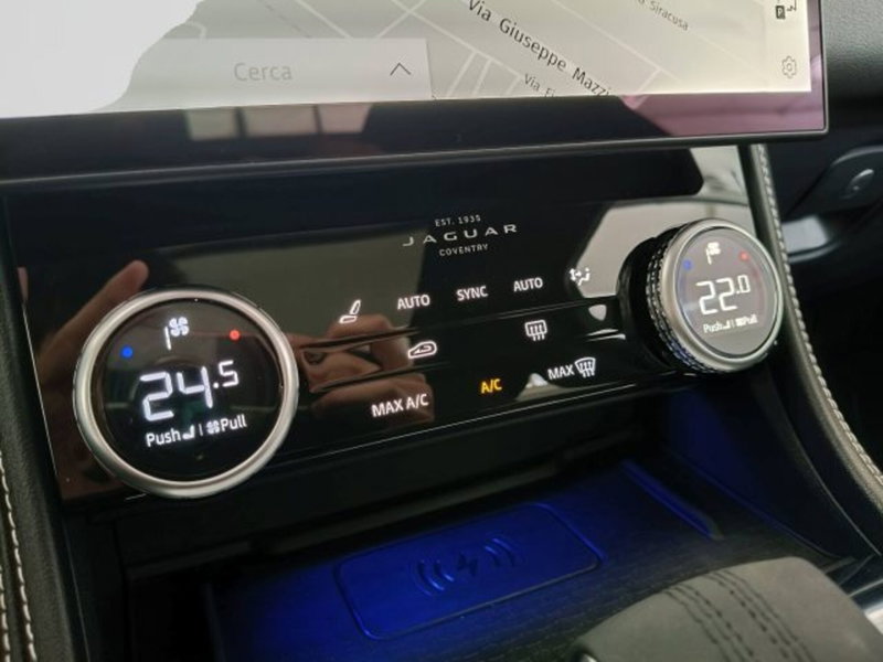 Jaguar F-Pace usata a Teramo (15)