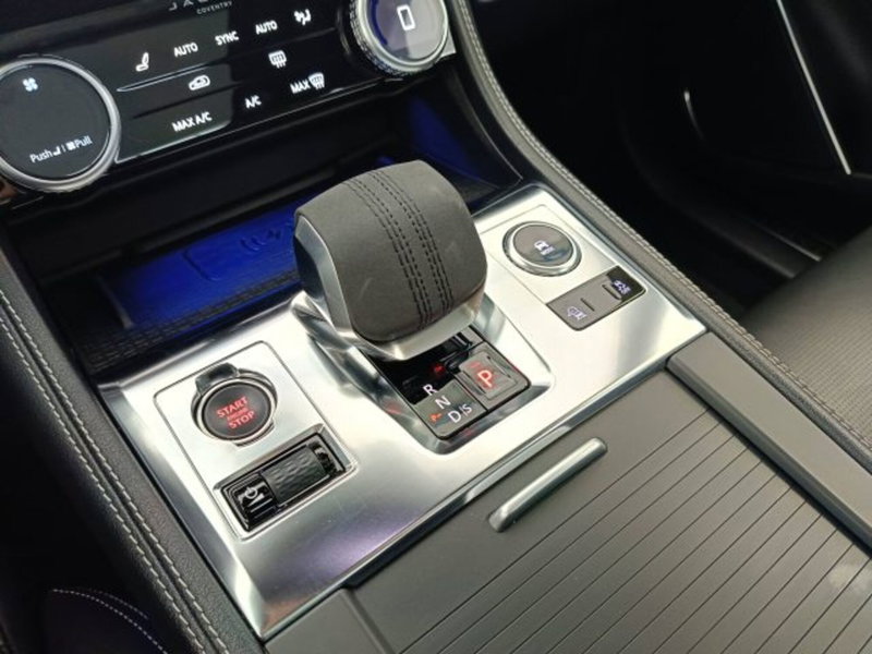 Jaguar F-Pace usata a Teramo (17)