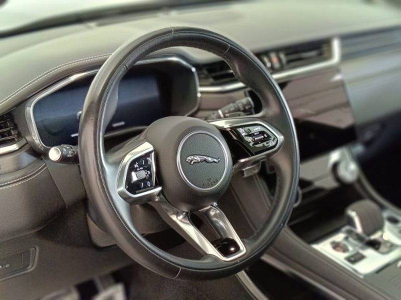 Jaguar F-Pace usata a Teramo (19)