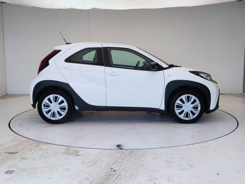 Toyota Aygo X usata a Teramo (4)