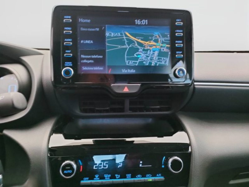 Toyota Yaris Cross usata a Teramo (12)