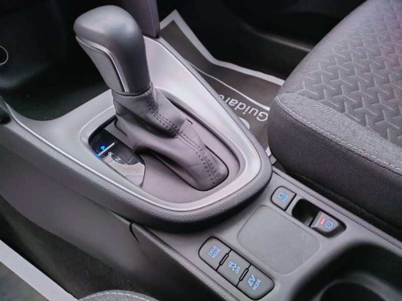 Toyota Yaris Cross usata a Teramo (18)