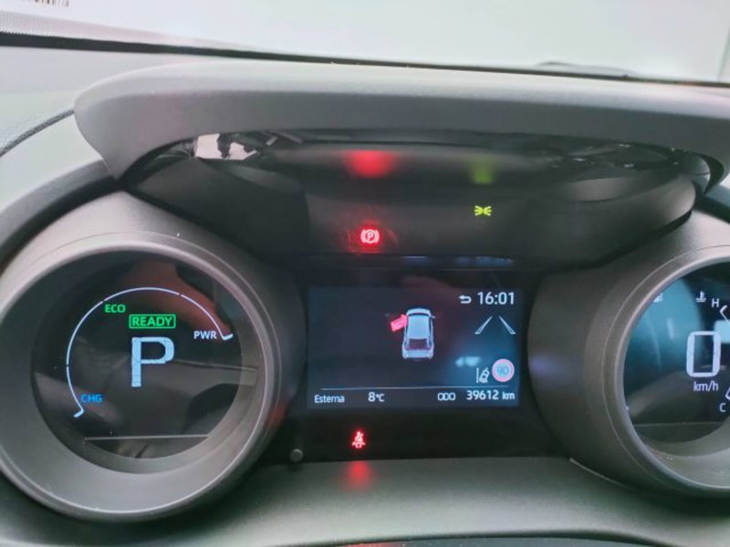 Toyota Yaris Cross usata a Teramo (19)