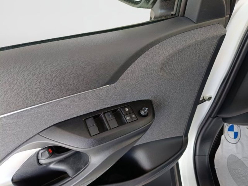 Toyota Yaris Cross usata a Teramo (16)