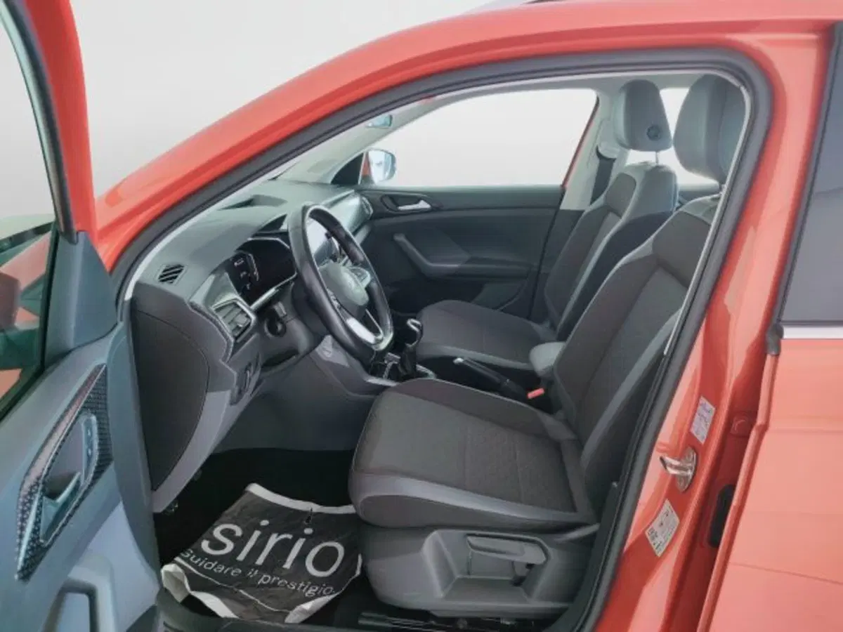 Volkswagen T-Cross usata a Teramo (13)