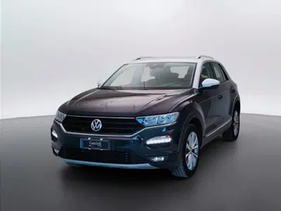 Volkswagen T-Roc 1.0 tsi Style 115cv del 2019 usata a Mosciano Sant'Angelo