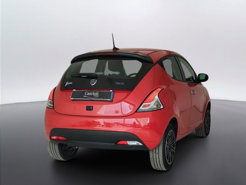 Lancia Ypsilon usata a Teramo (5)