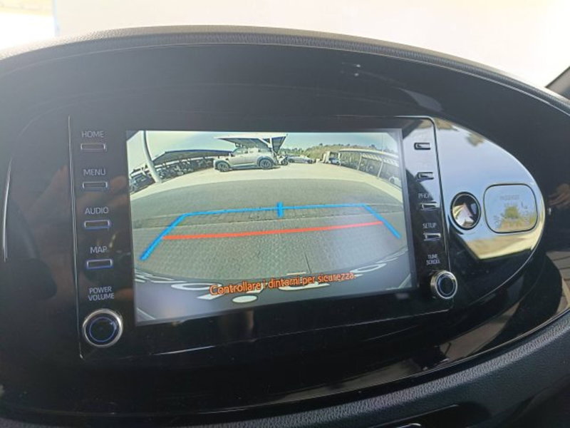 Toyota Aygo X usata a Teramo (13)