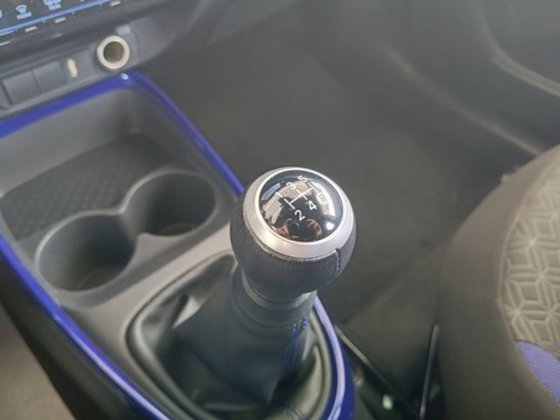 Toyota Aygo X usata a Teramo (15)