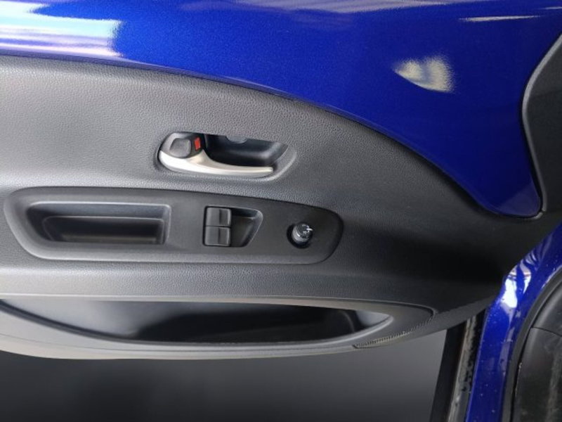 Toyota Aygo X usata a Teramo (16)